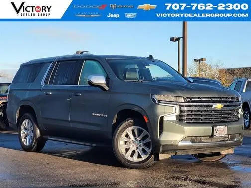 2023 Chevrolet Suburban Premier 4WD photo