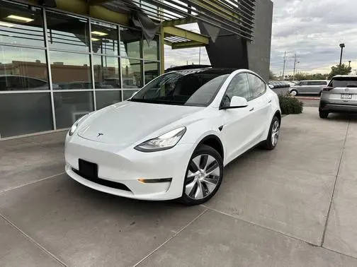 2023 Tesla Model Y Long Range AWD photo