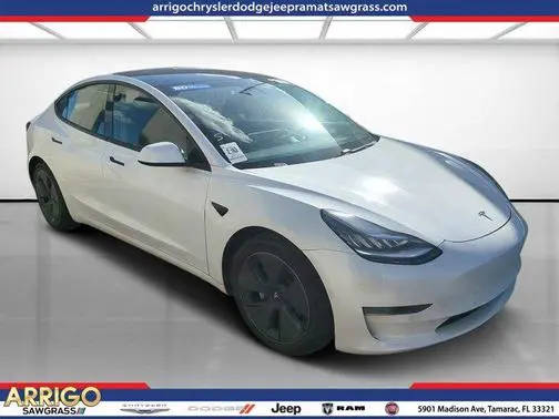 2021 Tesla Model 3 Standard Range Plus RWD photo