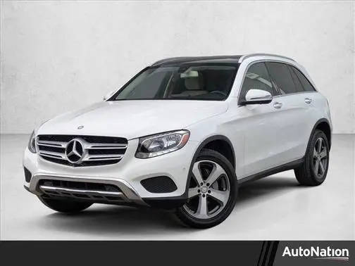 2016 Mercedes-Benz GLC-Class GLC 300 RWD photo