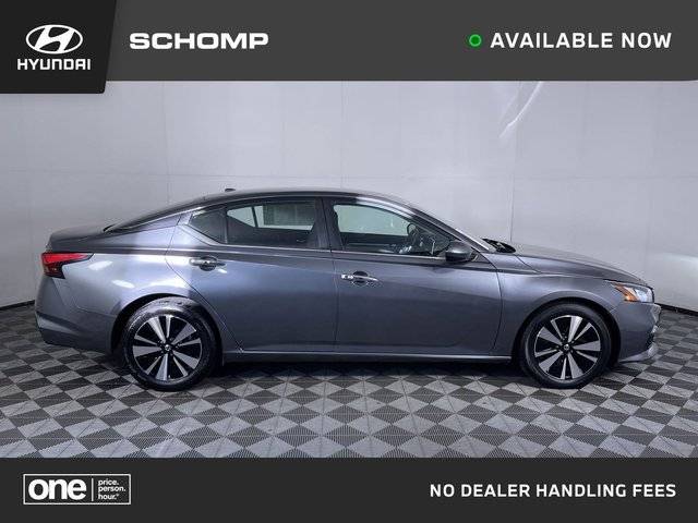 2022 Nissan Altima 2.5 SV FWD photo