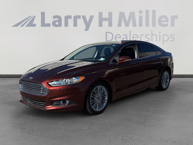 2015 Ford Fusion SE FWD photo