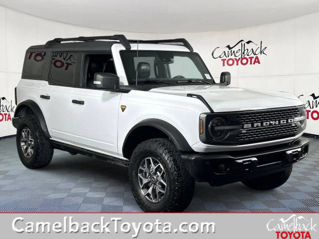 2022 Ford Bronco 4 Door Badlands 4WD photo