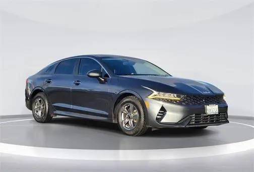 2022 Kia K5 LXS FWD photo