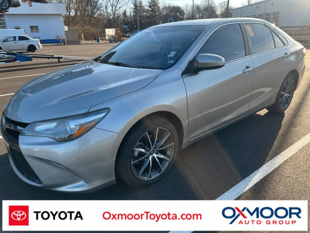 2015 Toyota Camry XSE FWD photo