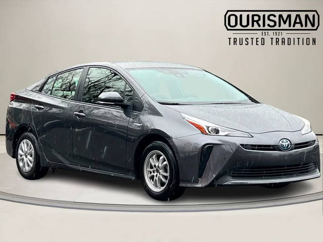 2022 Toyota Prius FWD photo