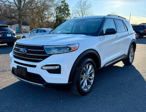 2022 Ford Explorer XLT RWD photo