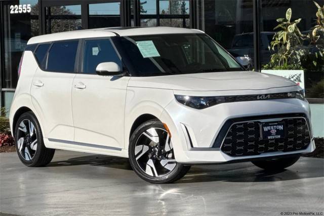 2023 Kia Soul GT-Line FWD photo