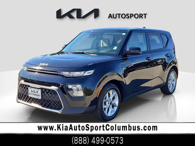 2022 Kia Soul LX FWD photo