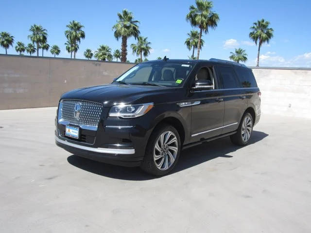 2023 Lincoln Navigator Reserve 4WD photo