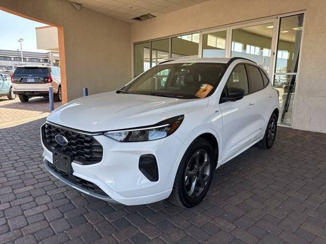 2023 Ford Escape ST-Line FWD photo