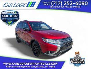 2020 Mitsubishi Outlander LE FWD photo