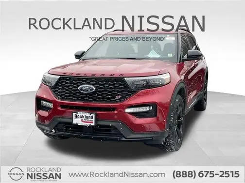 2023 Ford Explorer ST 4WD photo