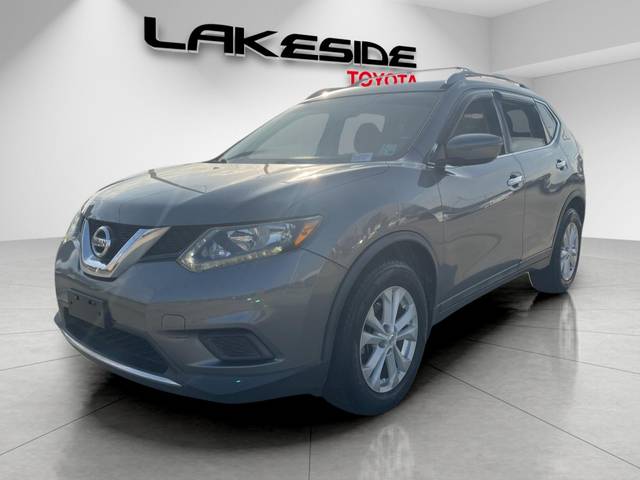 2016 Nissan Rogue SV FWD photo