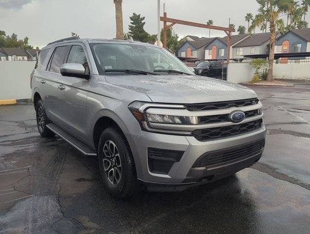 2023 Ford Expedition XLT 4WD photo