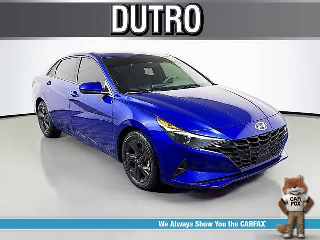 2022 Hyundai Elantra SEL FWD photo