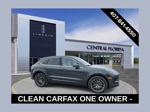 2023 Porsche Macan S AWD photo