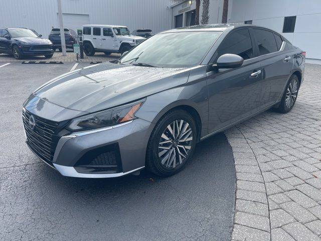 2023 Nissan Altima 2.5 SV FWD photo