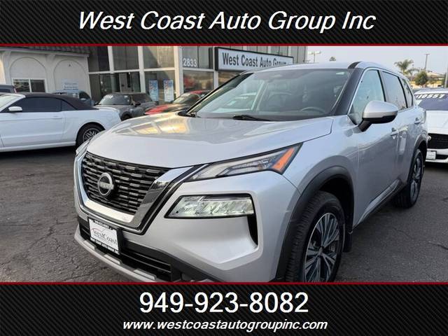 2022 Nissan Rogue SV FWD photo