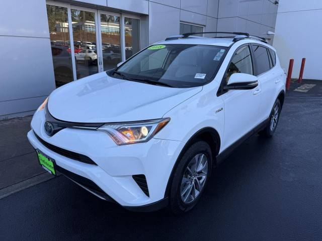 2018 Toyota RAV4 Hybrid LE AWD photo