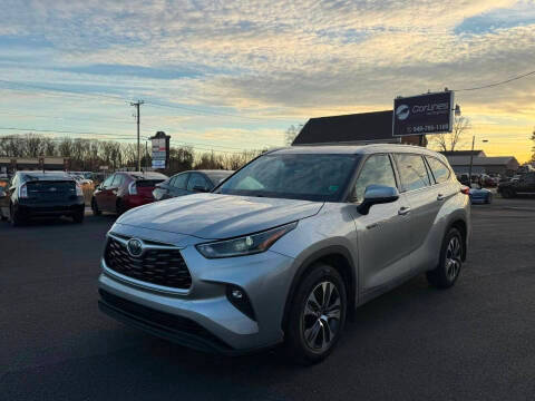 2021 Toyota Highlander Hybrid XLE AWD photo