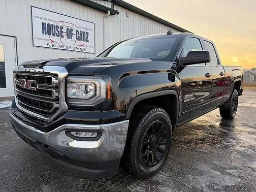 2017 GMC Sierra 1500 SLE 4WD photo