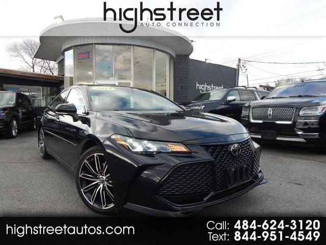 2019 Toyota Avalon XSE FWD photo