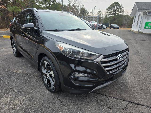 2016 Hyundai Tucson Sport AWD photo