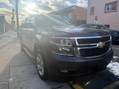 2015 Chevrolet Suburban LT 4WD photo