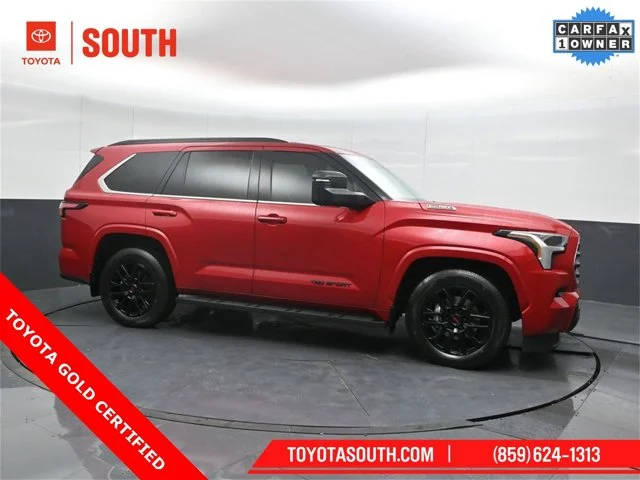 2023 Toyota Sequoia SR5 4WD photo