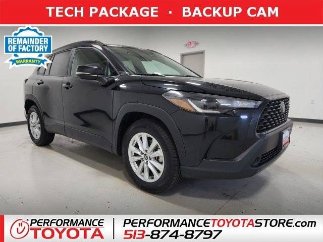 2023 Toyota Corolla Cross LE FWD photo