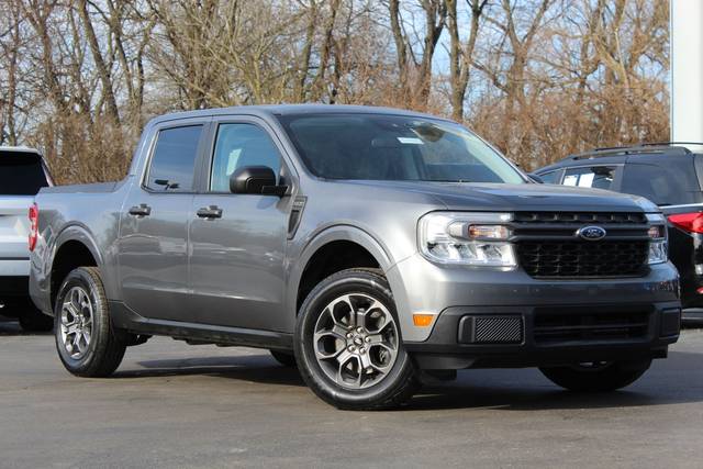 2022 Ford Maverick XLT FWD photo