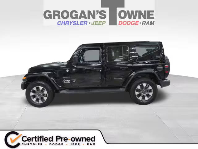 2021 Jeep Wrangler Unlimited Unlimited Sahara 4WD photo