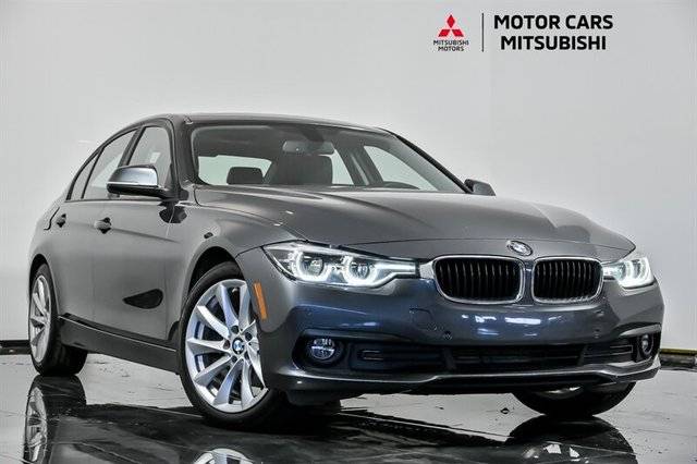 2018 BMW 3 Series 320i xDrive AWD photo