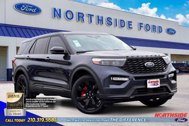 2022 Ford Explorer ST 4WD photo