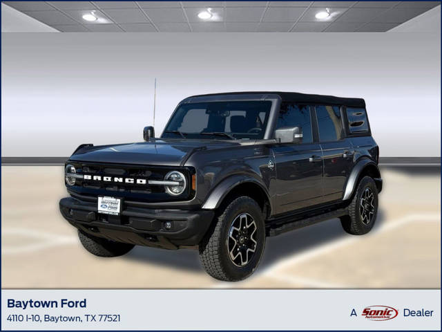 2022 Ford Bronco 4 Door Outer Banks 4WD photo