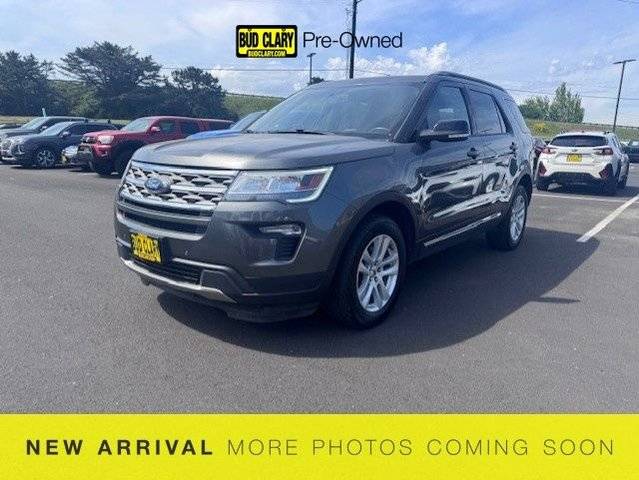 2018 Ford Explorer XLT 4WD photo