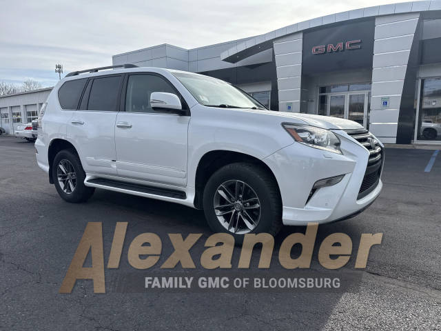 2016 Lexus GX Luxury 4WD photo