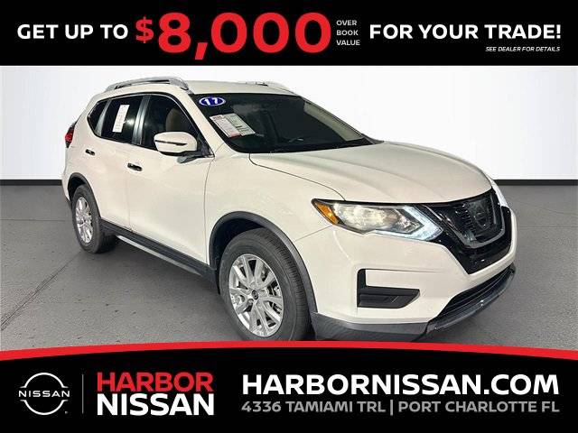 2017 Nissan Rogue SV FWD photo