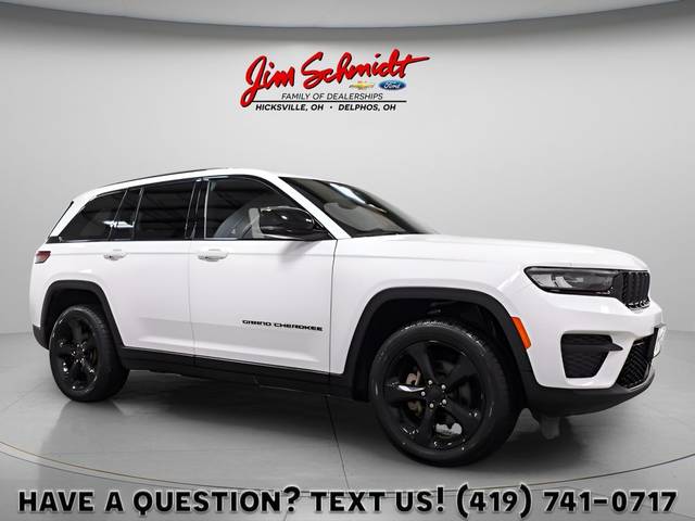 2023 Jeep Grand Cherokee Altitude 4WD photo