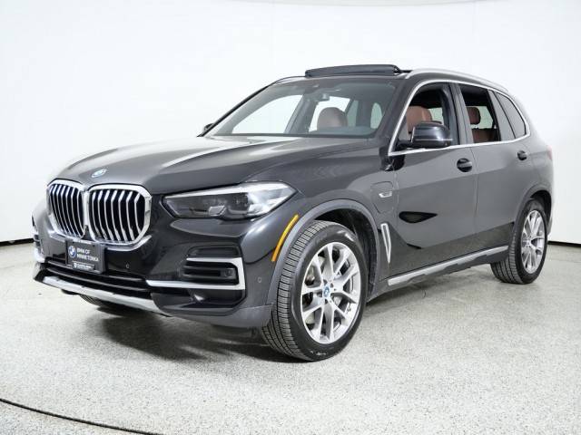 2022 BMW X5 xDrive45e AWD photo