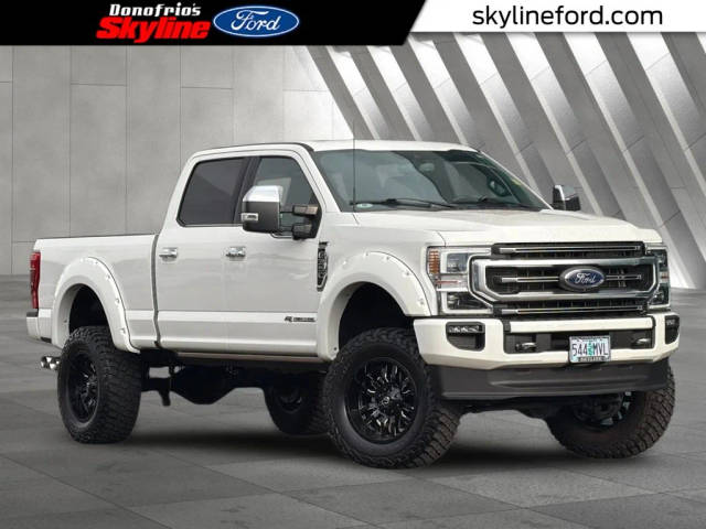 2022 Ford F-350 Super Duty Platinum 4WD photo