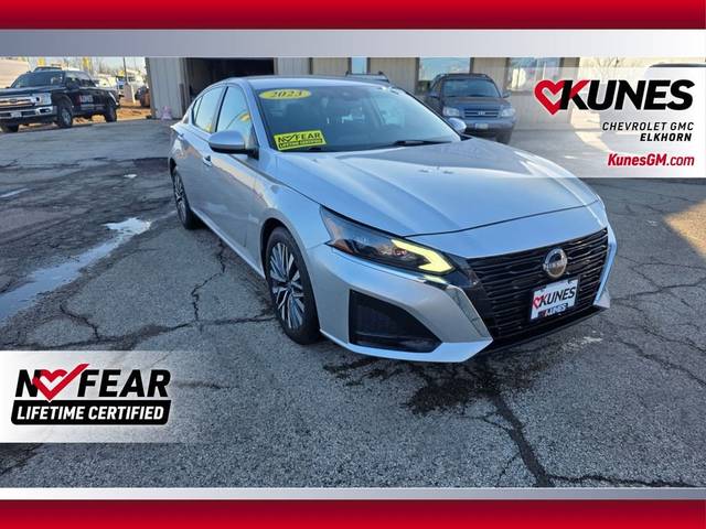 2023 Nissan Altima 2.5 SV FWD photo