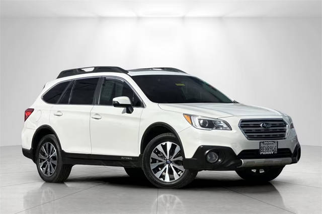 2015 Subaru Outback 3.6R Limited AWD photo