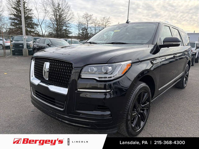 2022 Lincoln Navigator L Reserve 4WD photo