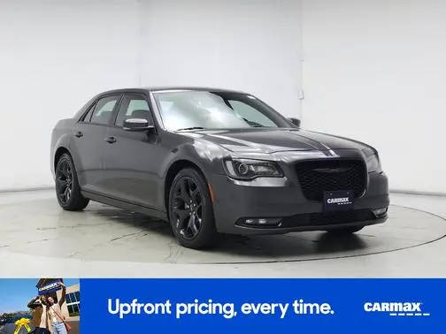 2023 Chrysler 300 300S RWD photo