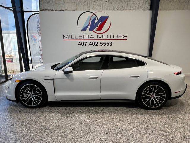 2021 Porsche Taycan 4S AWD photo