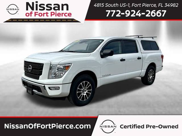 2023 Nissan Titan SV RWD photo