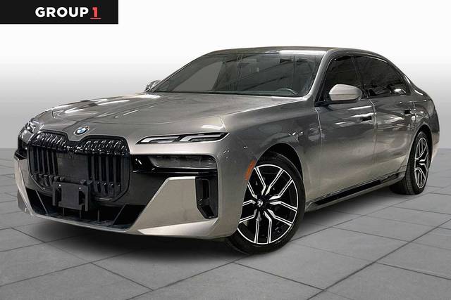 2023 BMW 7 Series 760i xDrive AWD photo
