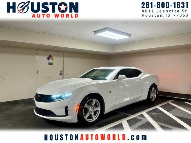 2023 Chevrolet Camaro 1LT RWD photo